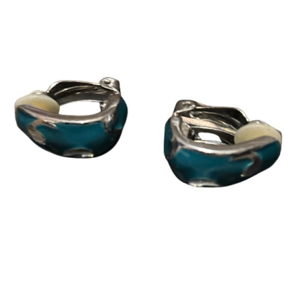 2/$30 Vintage Enamel Clip- on Earrings - Picture 8 of 11